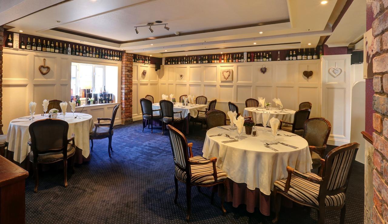 Manor Court Hotel Carnaby Eksteriør bilde