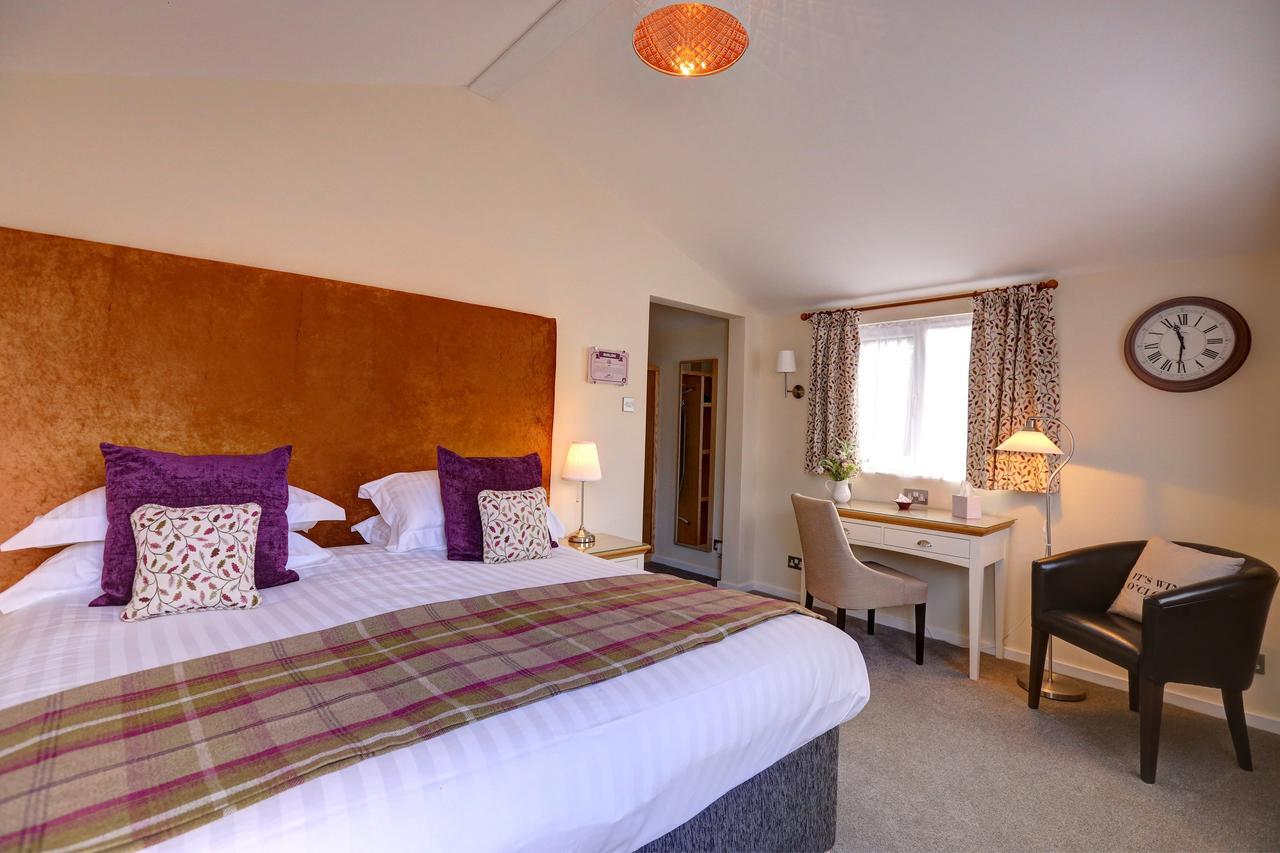 Manor Court Hotel Carnaby Eksteriør bilde