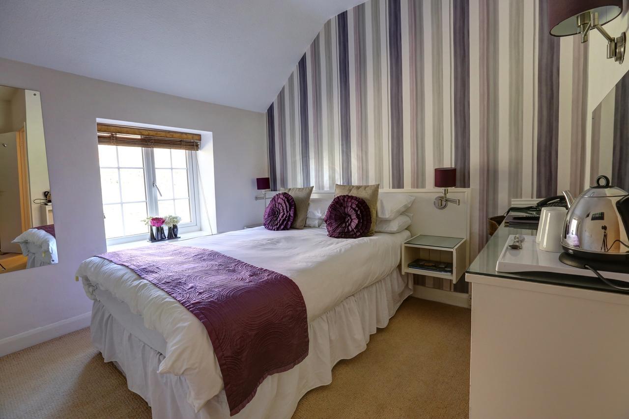 Manor Court Hotel Carnaby Eksteriør bilde